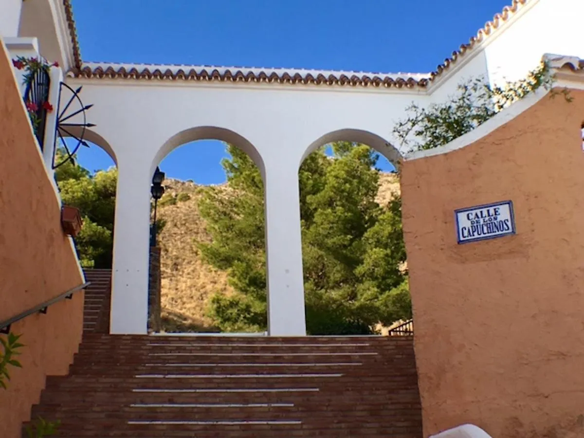 Apartment With Panoramic Views, San Juan De Capistrano, Nerja